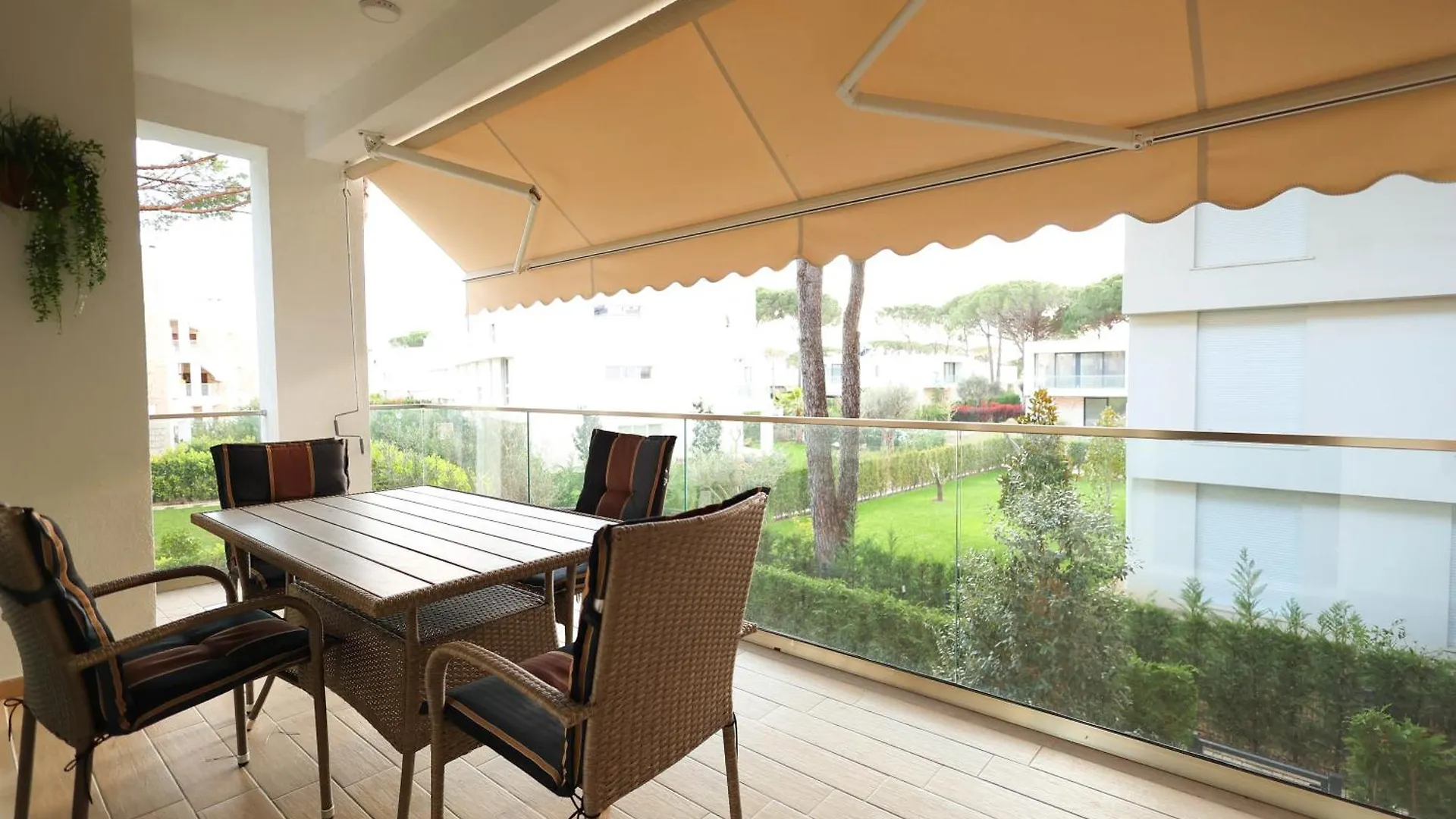 Sanpietro Vacation Rentals Plazhi San Pietro Resort