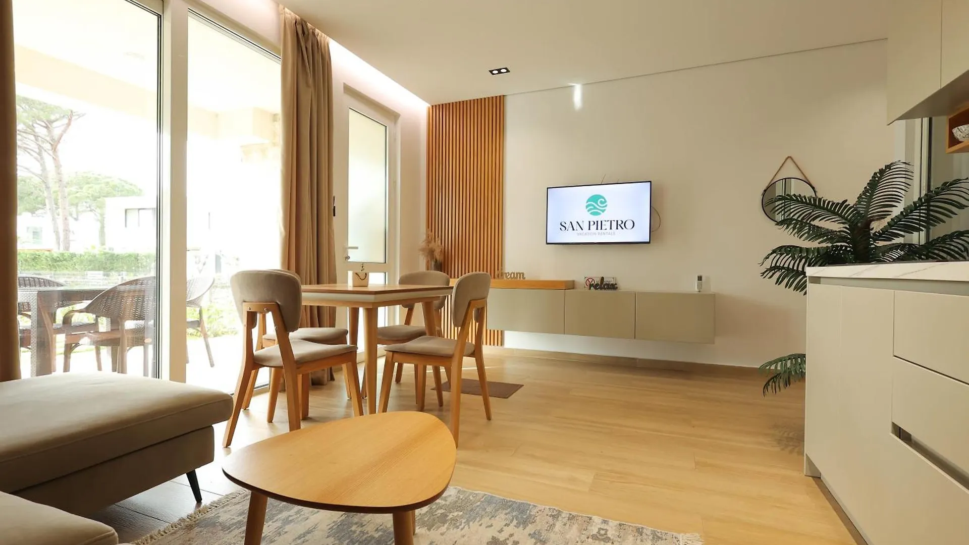 Sanpietro Vacation Rentals Plazhi San Pietro Resort