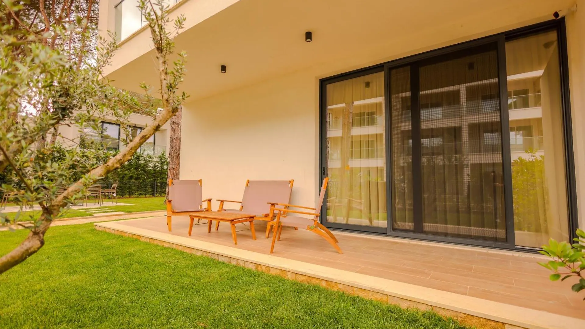 Sanpietro Vacation Rentals Plazhi San Pietro Resort
