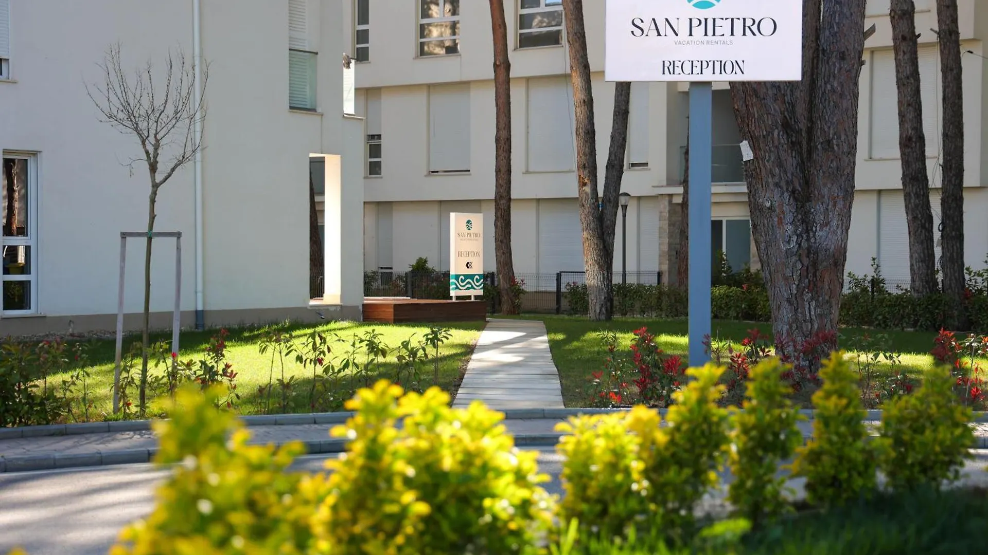 Sanpietro Vacation Rentals Plazhi San Pietro