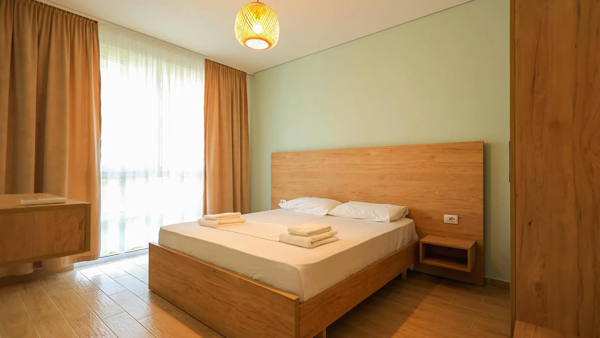 Station touristique Sanpietro Vacation Rentals Plazhi San Pietro