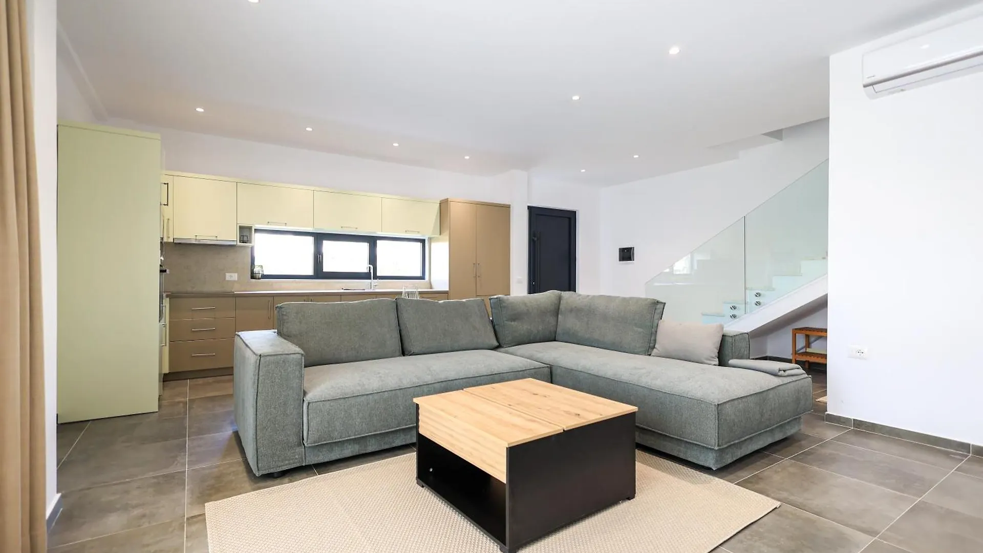 Sanpietro Vacation Rentals Plazhi San Pietro Station touristique